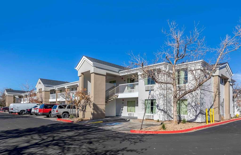 Extended Stay America Select Suites - Denver - Tech Center - Central Greenwood Village Exterior photo