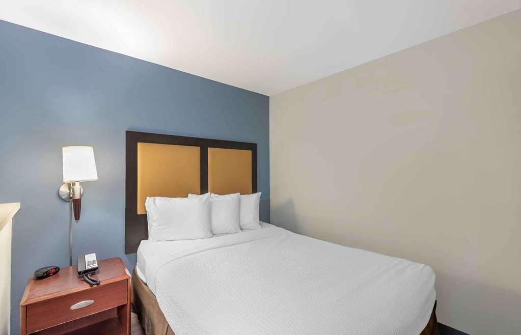 Extended Stay America Select Suites - Denver - Tech Center - Central Greenwood Village Room photo