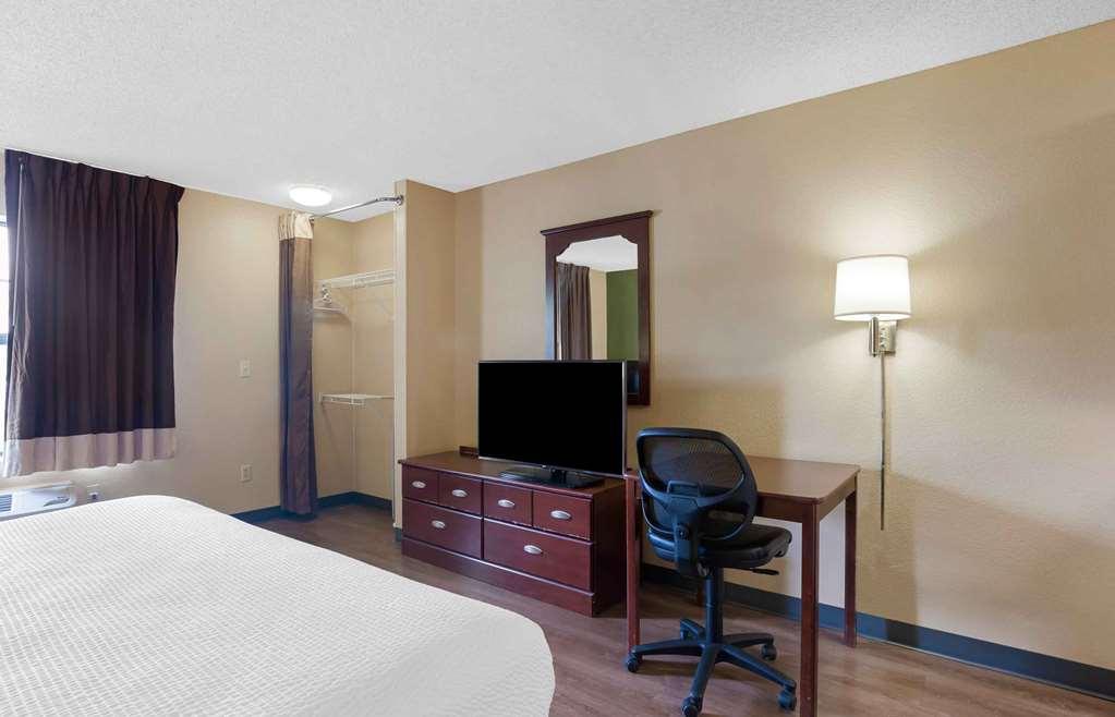 Extended Stay America Select Suites - Denver - Tech Center - Central Greenwood Village Room photo